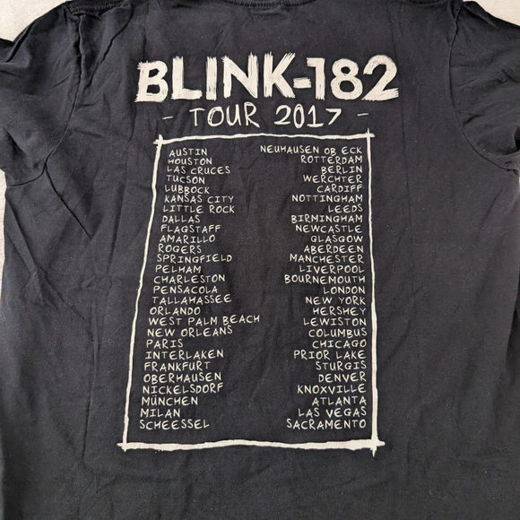 Blink-182 2017 Tour T-shirt - Large - Picture 4 of 10